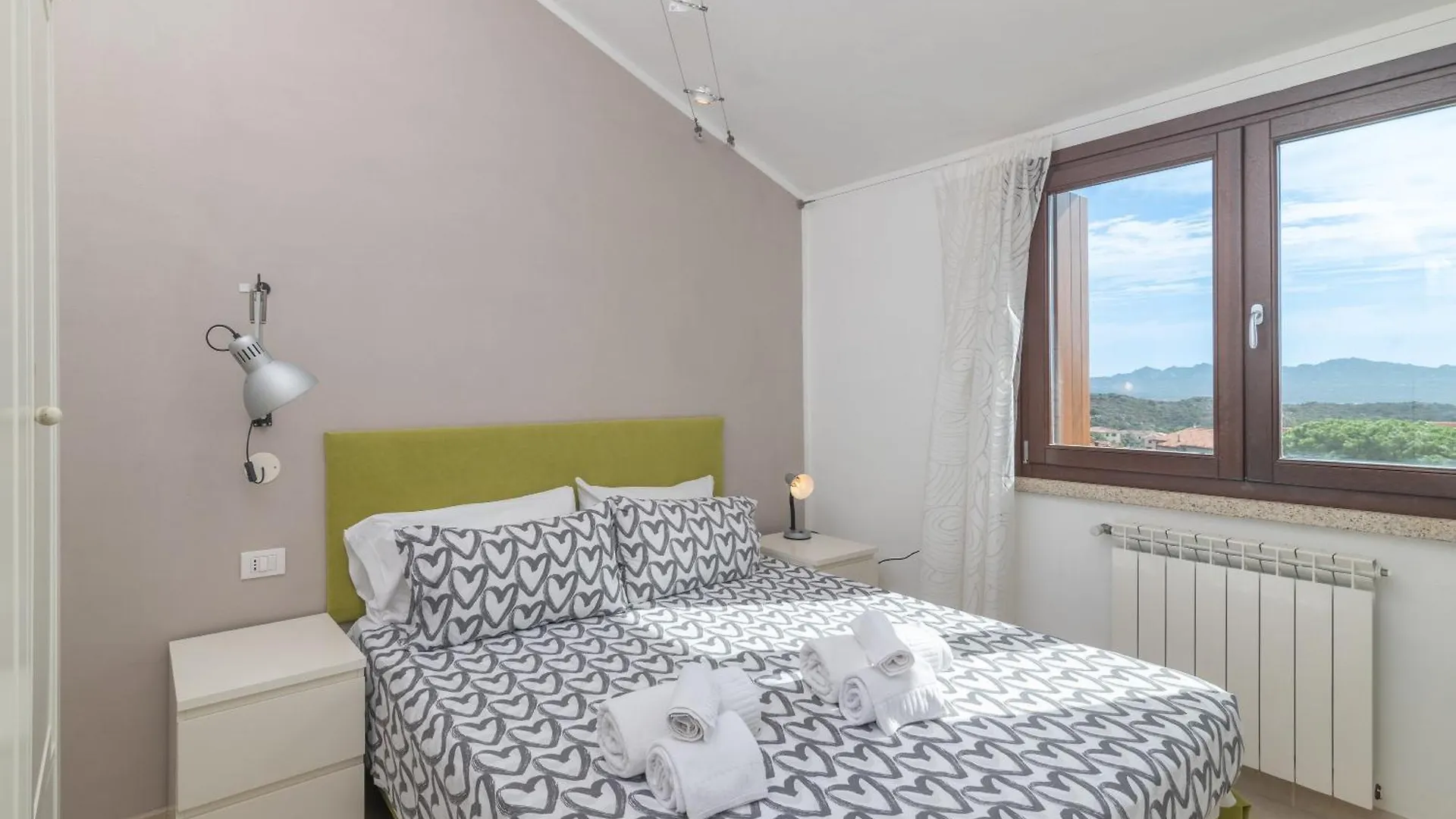 C 306 Attico Puntavilla Mare لا ماداّلينا