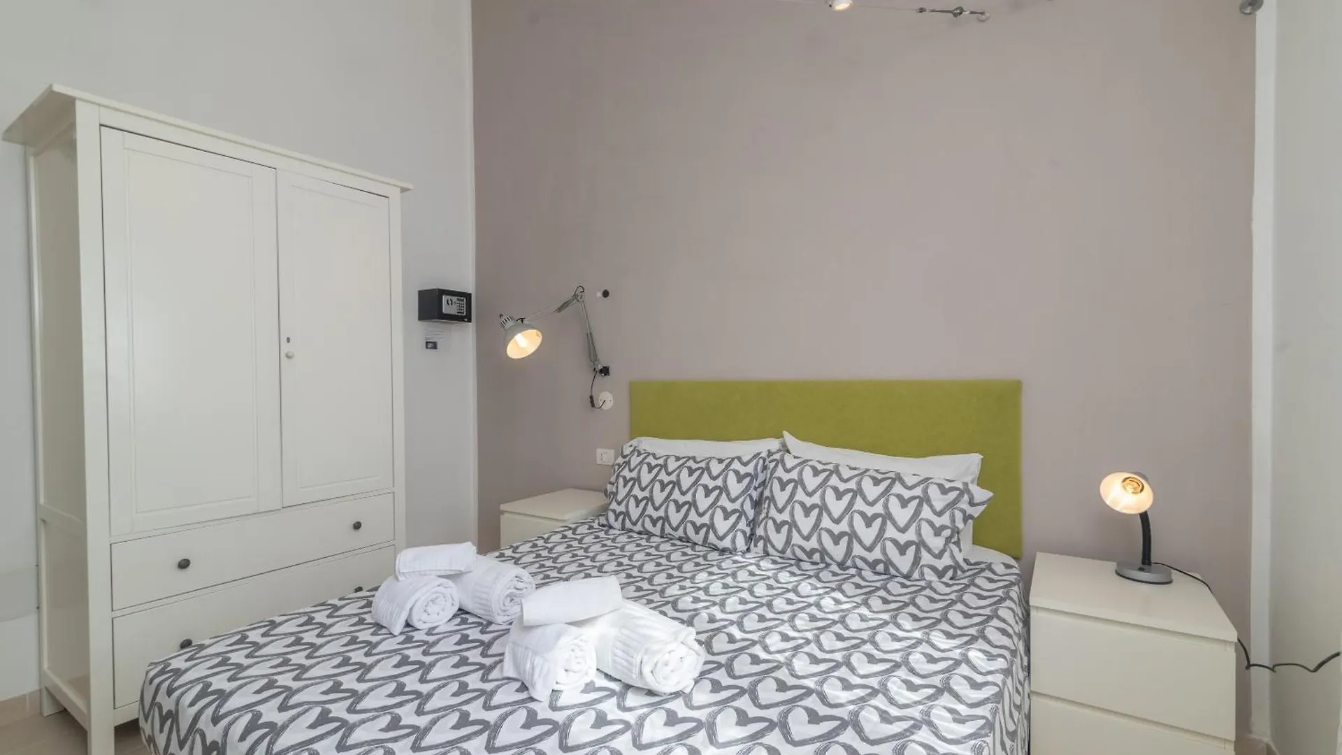 C 306 Attico Puntavilla Mare لا ماداّلينا 0*,